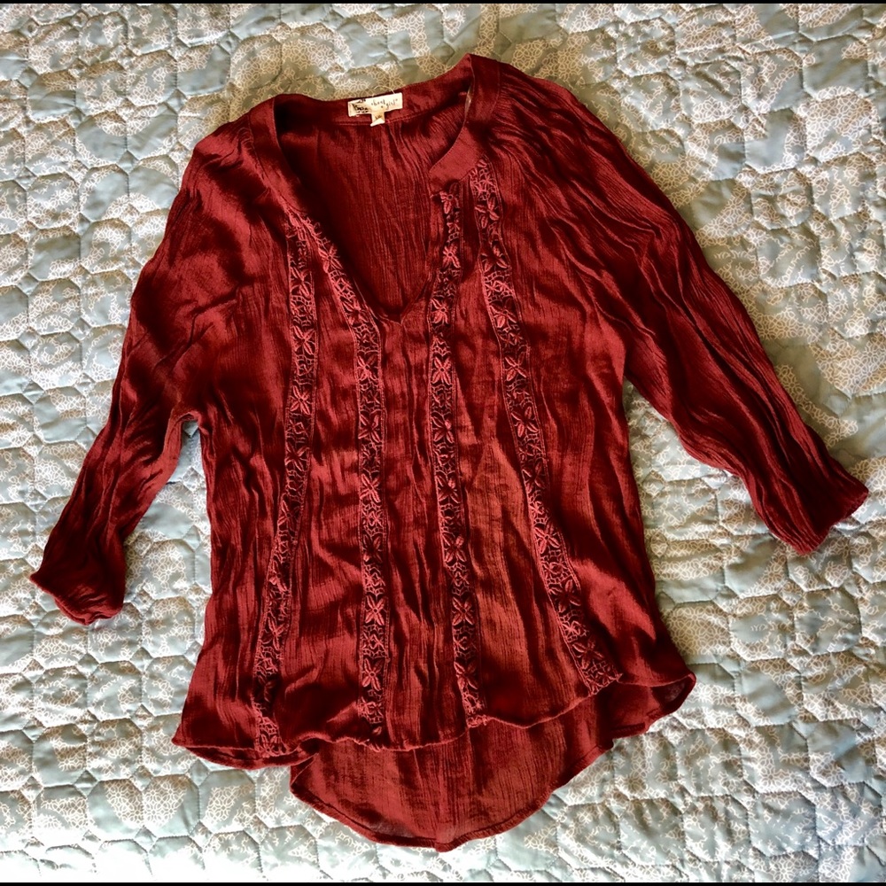 Bohemian 3/4 sleeve embroidered top